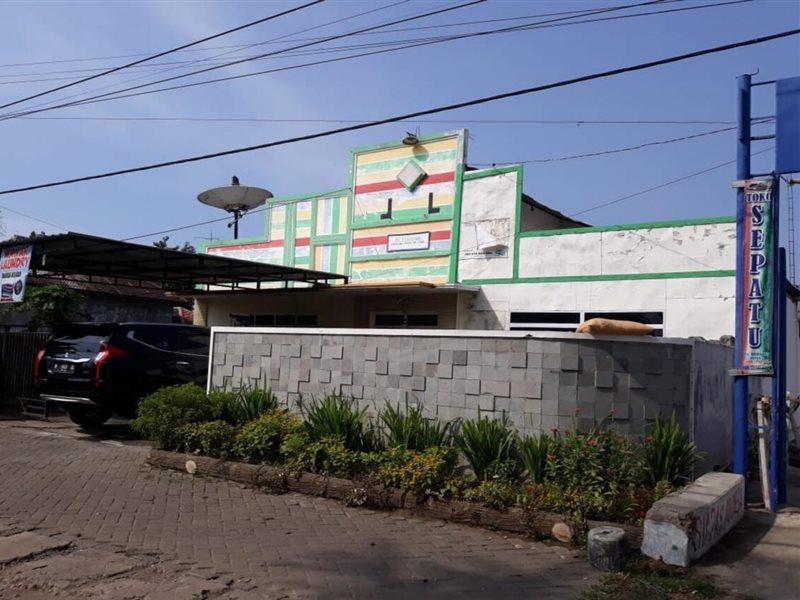 Fortuna Hotel Redpartner Near Exit Tol Paiton المظهر الخارجي الصورة